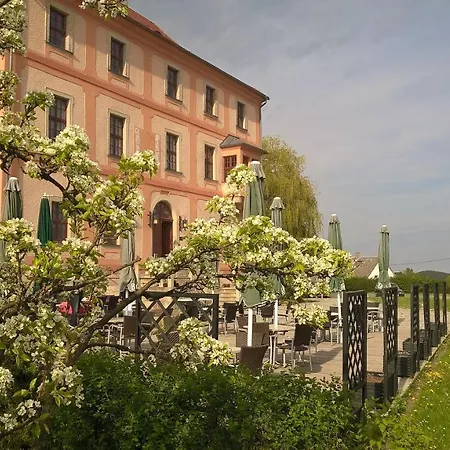 Garni Schloss Schoenberg 3* Бад-Брамбах