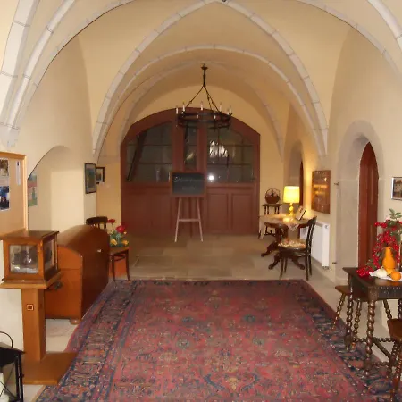 Garni Schloss Schoenberg 3* Бад-Брамбах