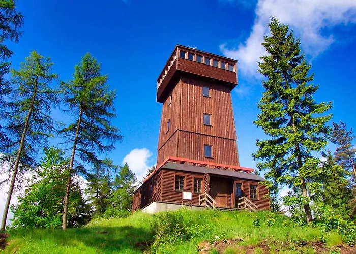 فندق مبيت وإفطار Garni Schloss Schoenberg 3*