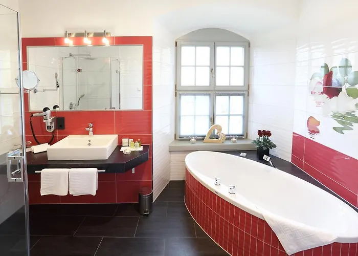 فندق مبيت وإفطار Garni Schloss Schoenberg 3*