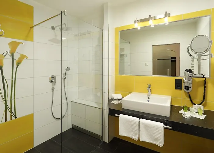 Garni Schloss Schoenberg 3* باد برامباخ