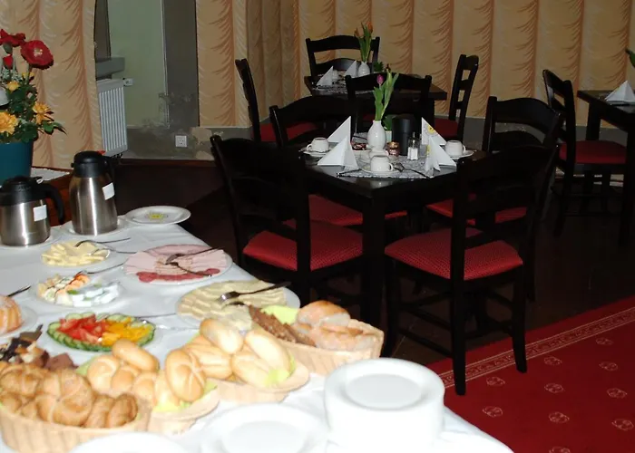 Garni Schloss Schoenberg 3*