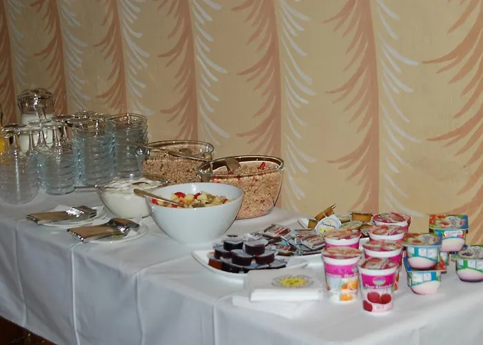 Garni Schloss Schoenberg فندق مبيت وإفطار باد برامباخ